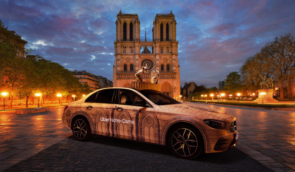 covering voiture notre dame uber upsize